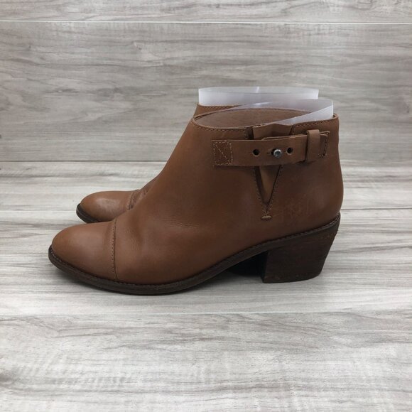 Madewell Ankle boots Womens 6 Brown Leather Slip On Side Snap Cap Toe Booties - Picture 2 of 13